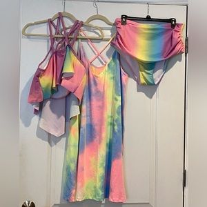 Women’s 3 pc swimsuit size 1XL from SHEIN matching top, bottom and cover up NWOT